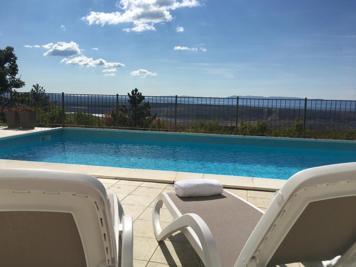 Holiday Home Aqua Шмрика Экстерьер фото